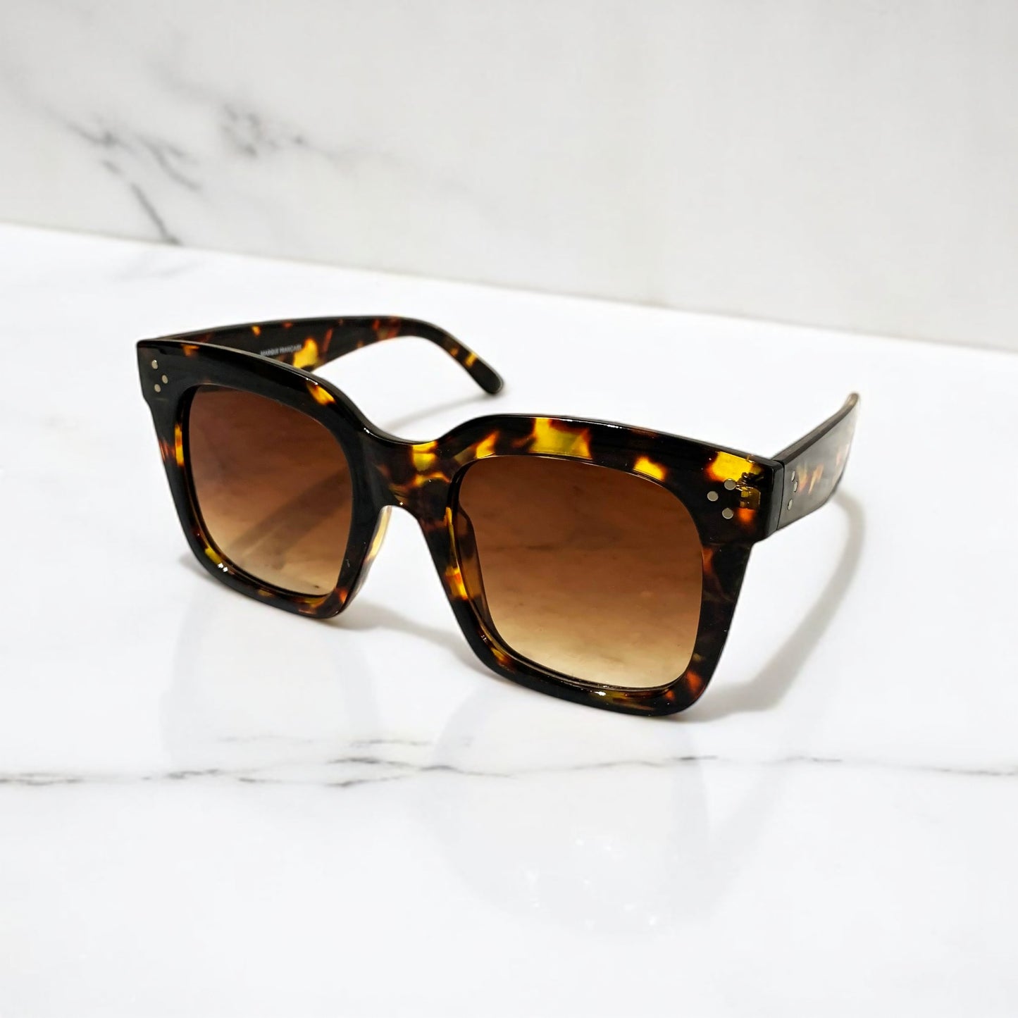 LUNETTES DE SOLEIL - LA NUMERO 26